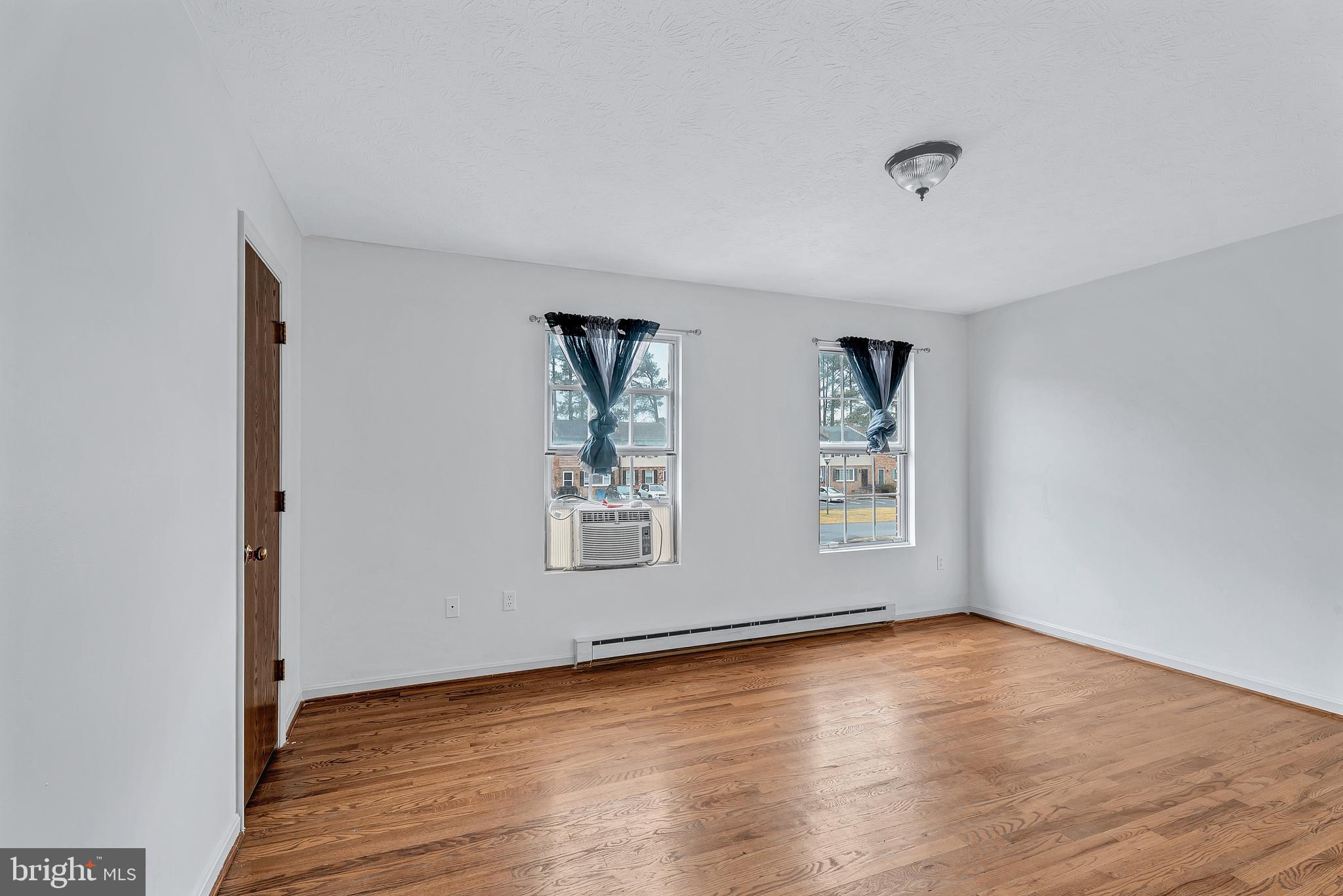 FREDERICKTOWN - Residential