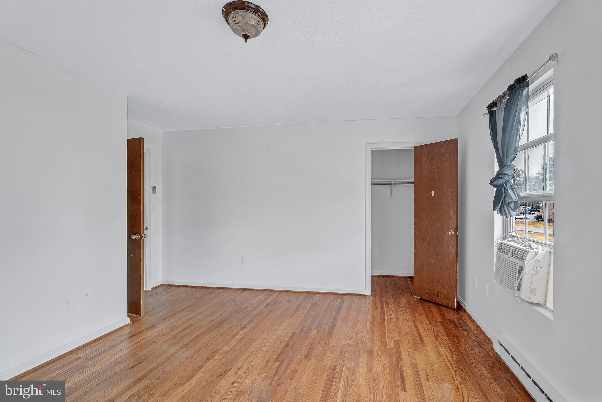 FREDERICKTOWN - Residential