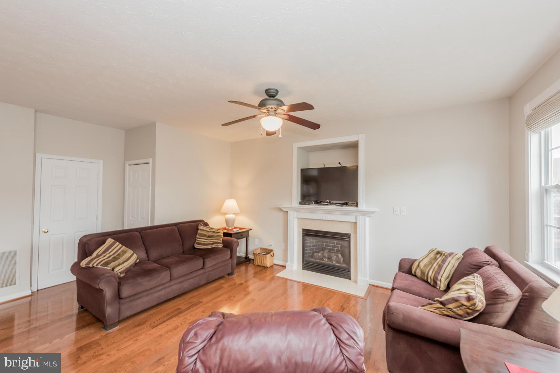 ECKER'S HOLLOW - Residential