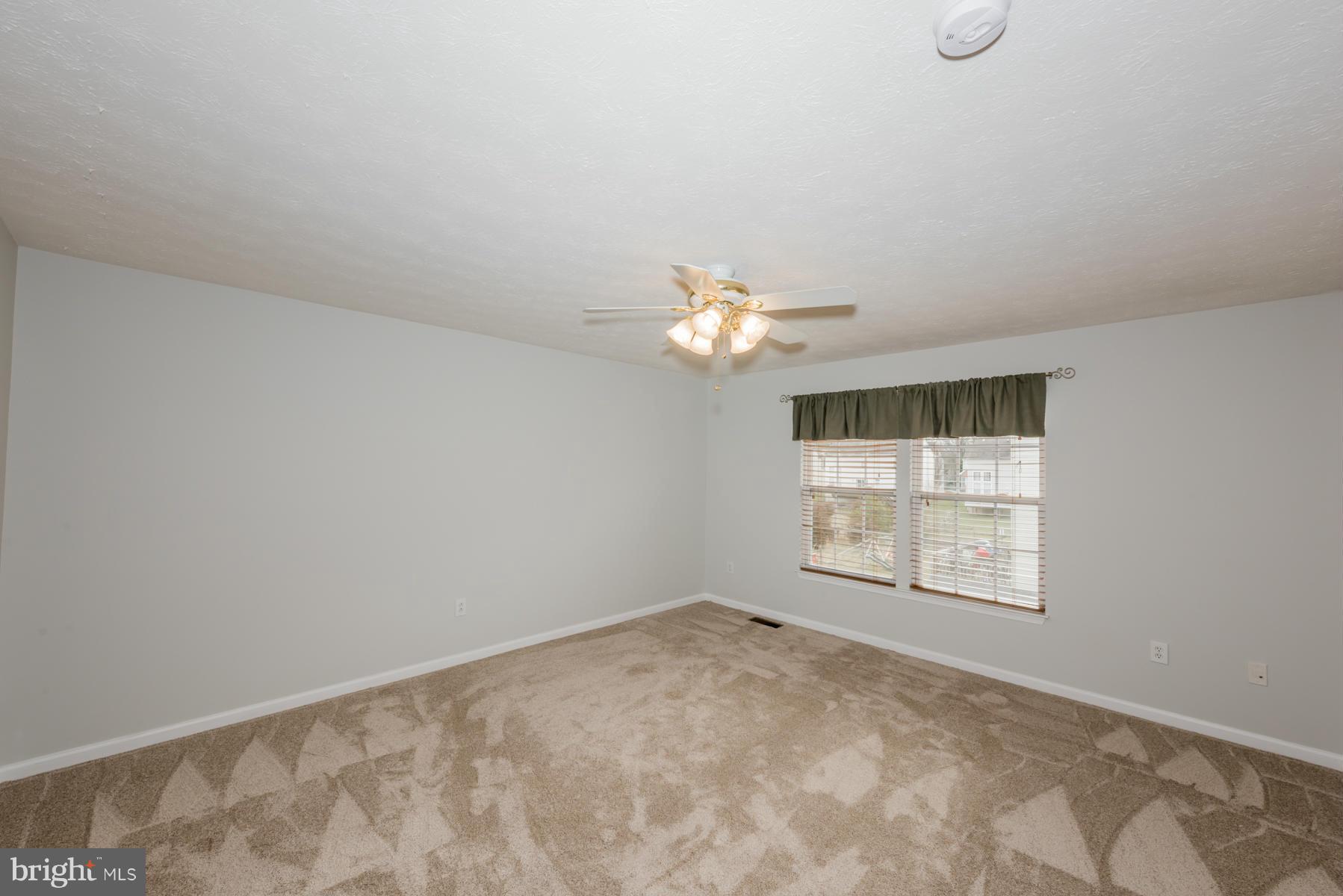 ECKER'S HOLLOW - Residential