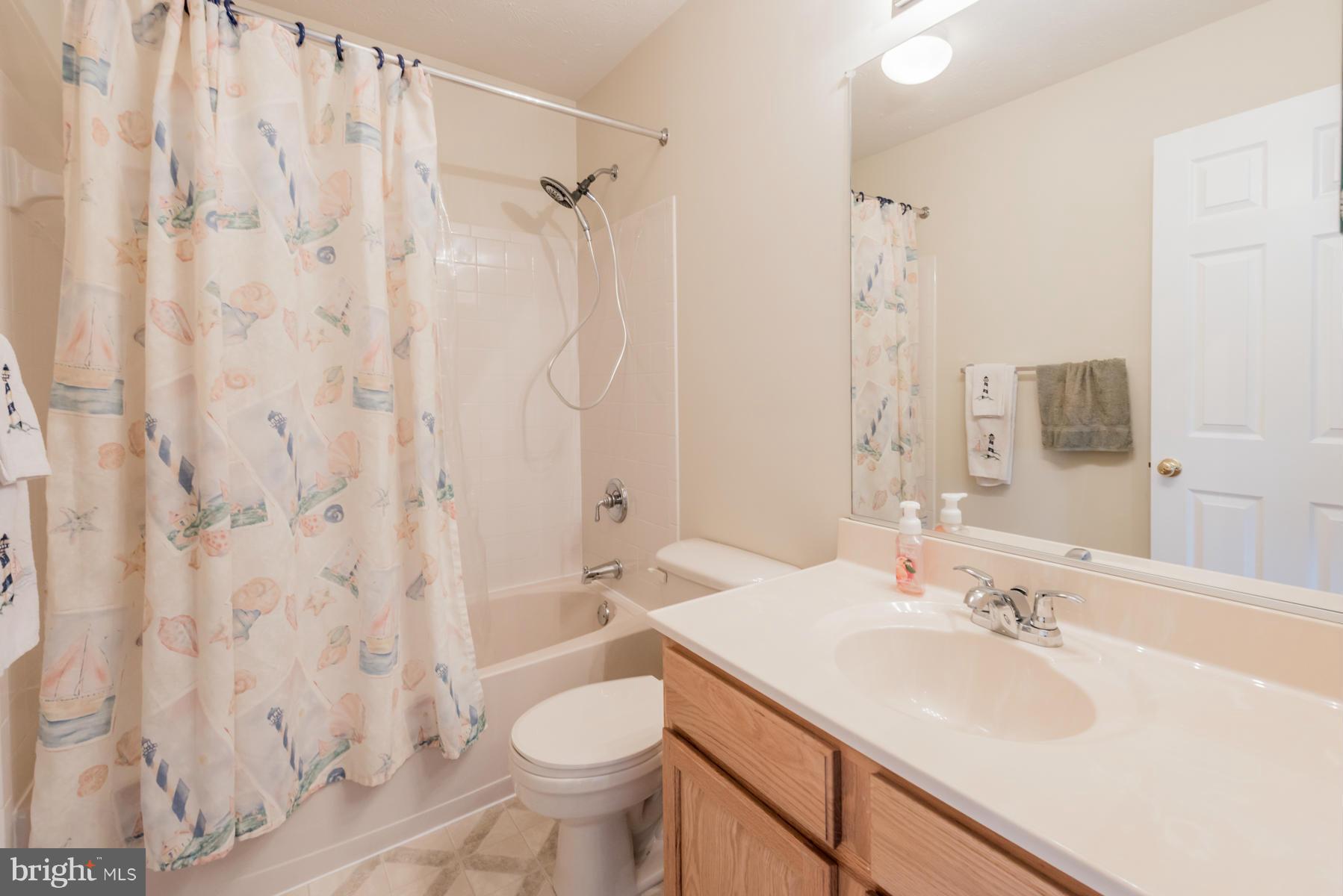 ECKER'S HOLLOW - Residential