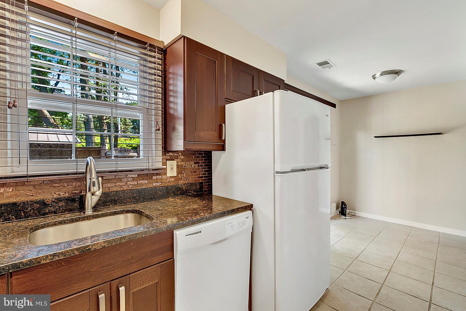 DOMINION HEIGHTS - Residential