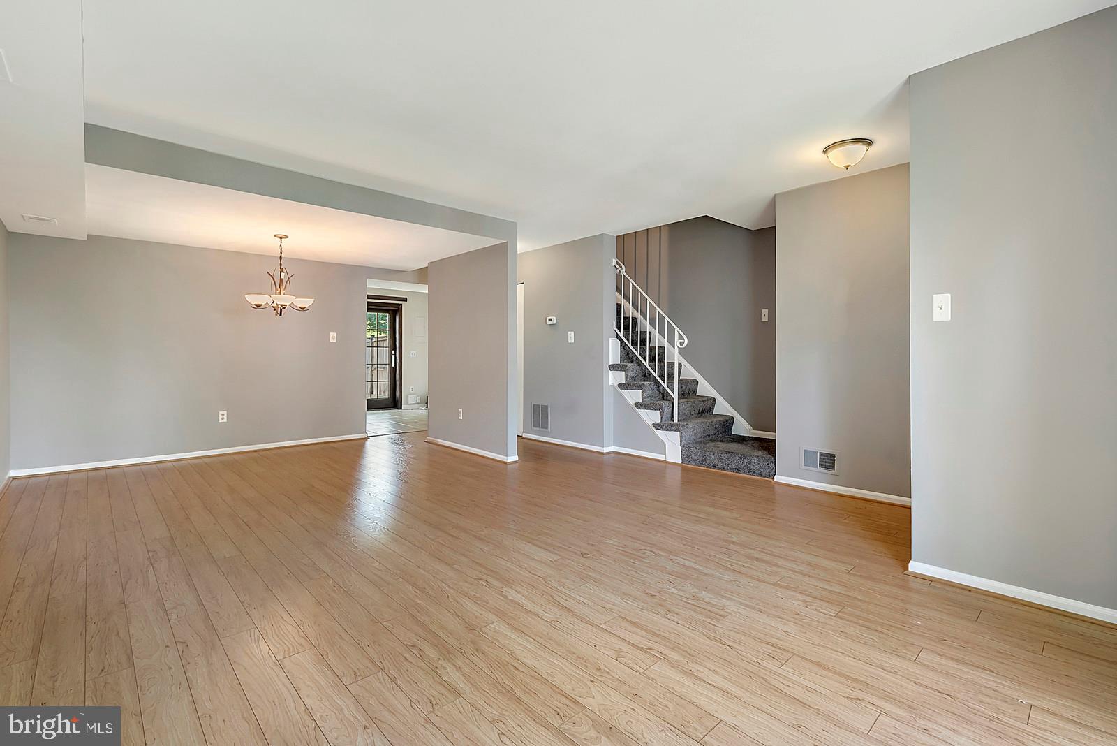 DOMINION HEIGHTS - Residential