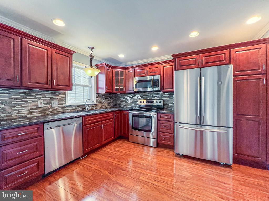 CAMBRIDGE ESTS - Residential