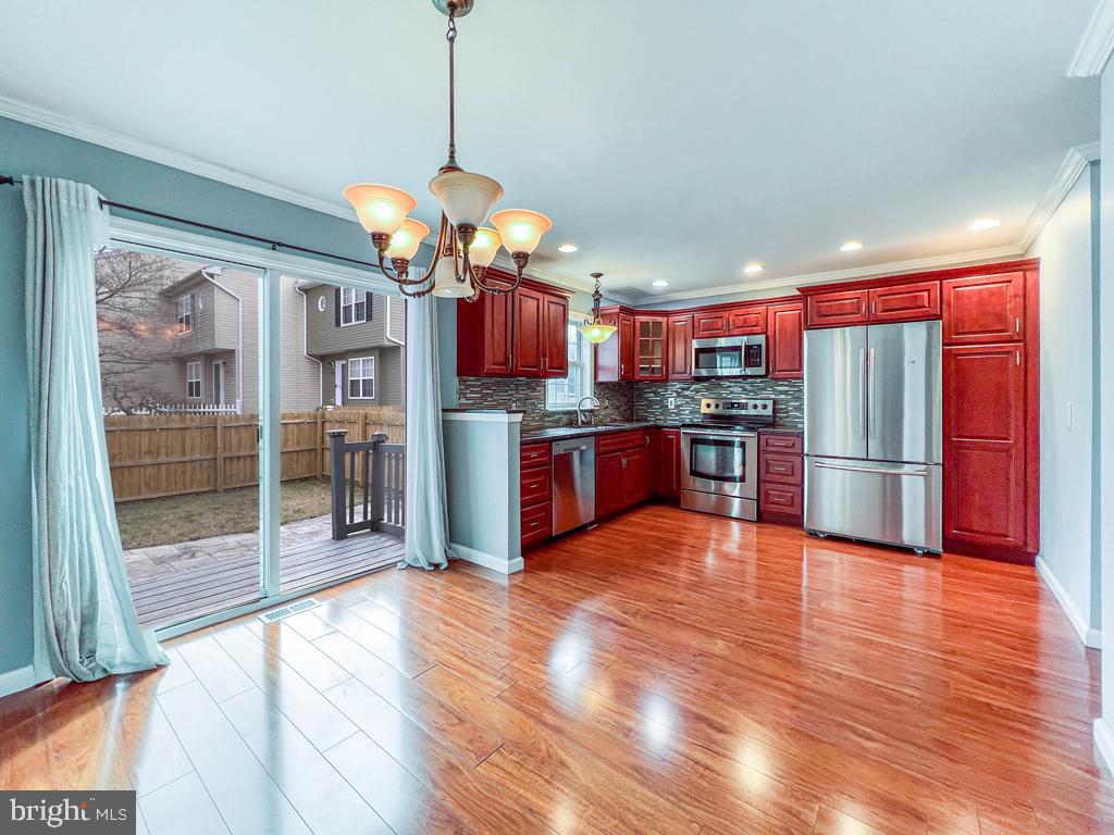 CAMBRIDGE ESTS - Residential