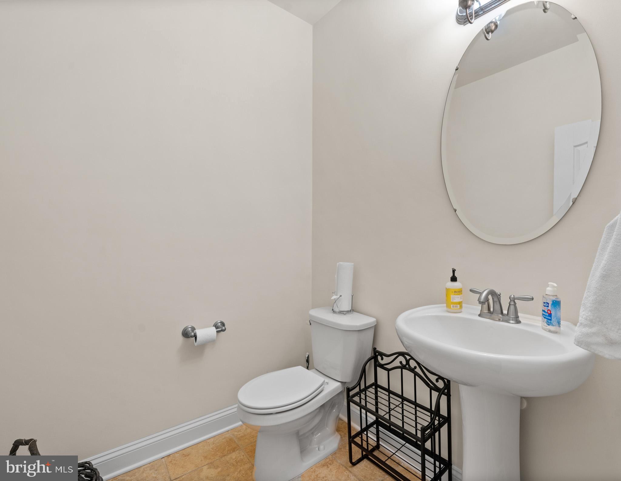 NORTH POINTE - Residential