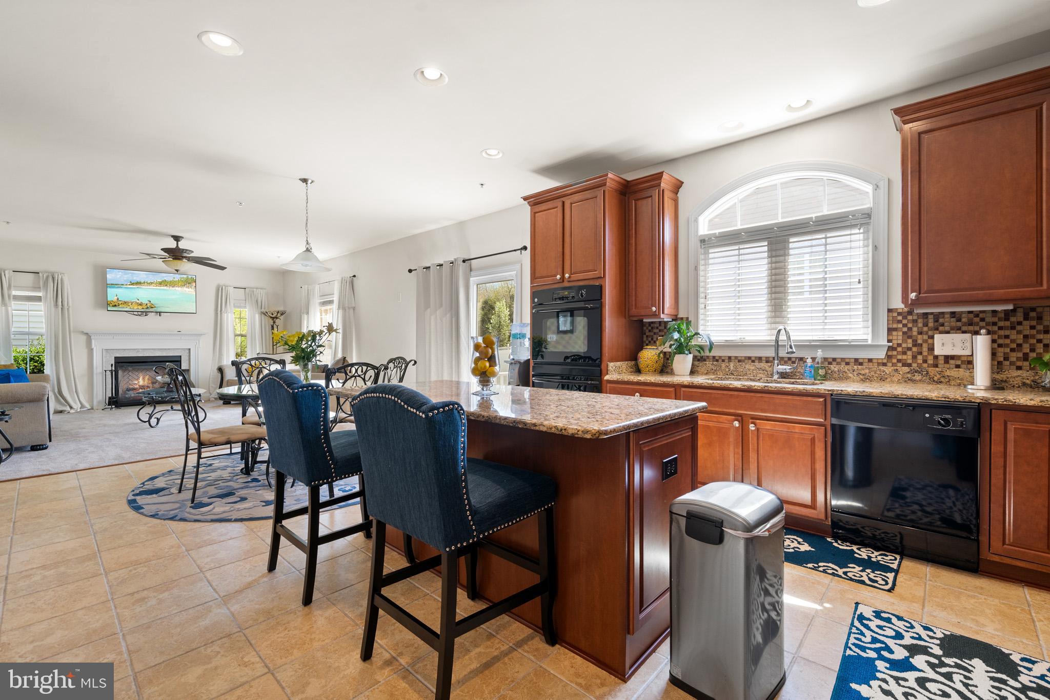 NORTH POINTE - Residential