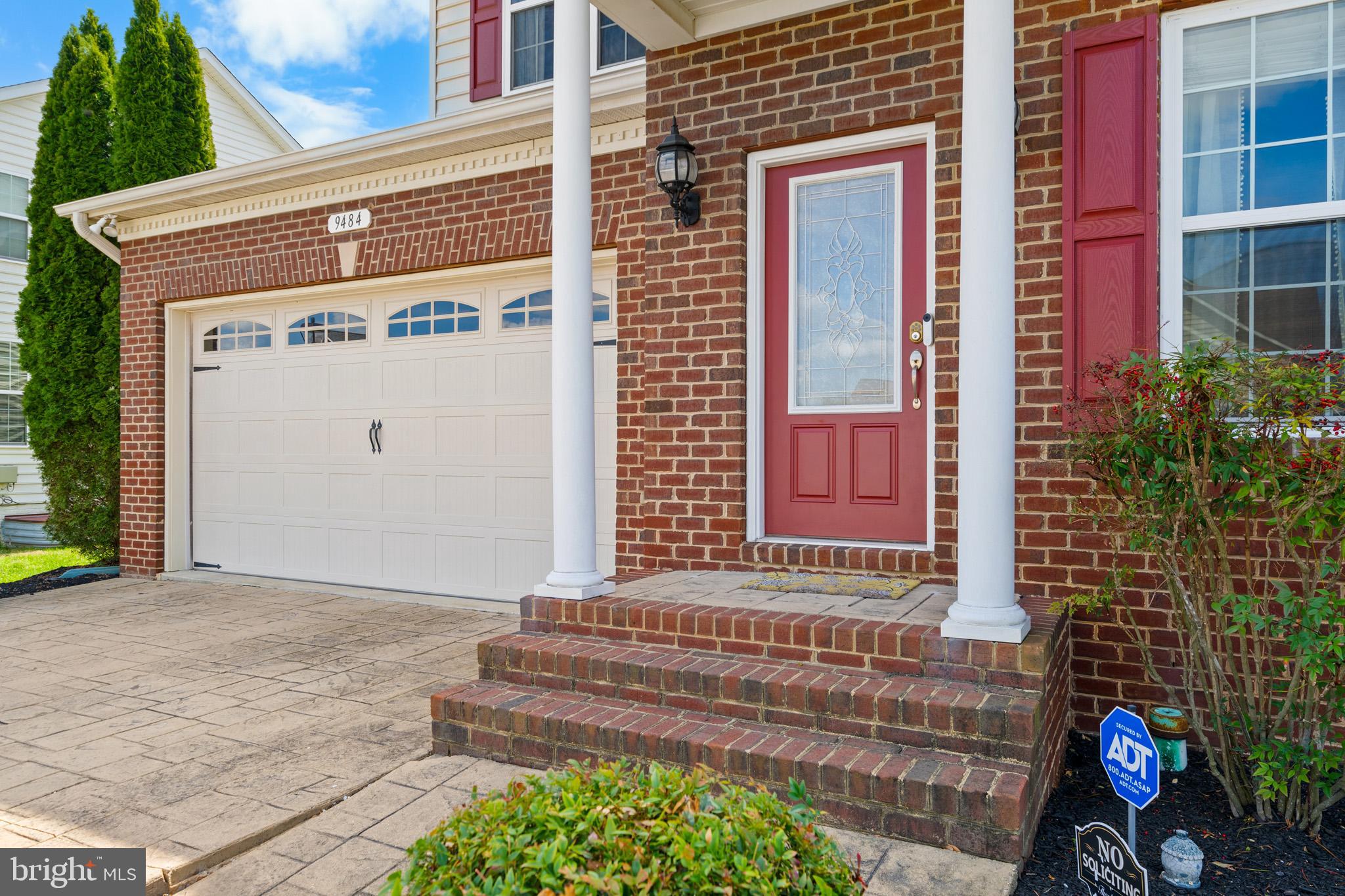 NORTH POINTE - Residential