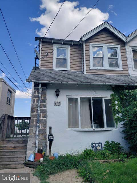 Townhouse For Sale - 107 Ardsley Road<br/> Delaware County, UPPER DARBY, PA 19082