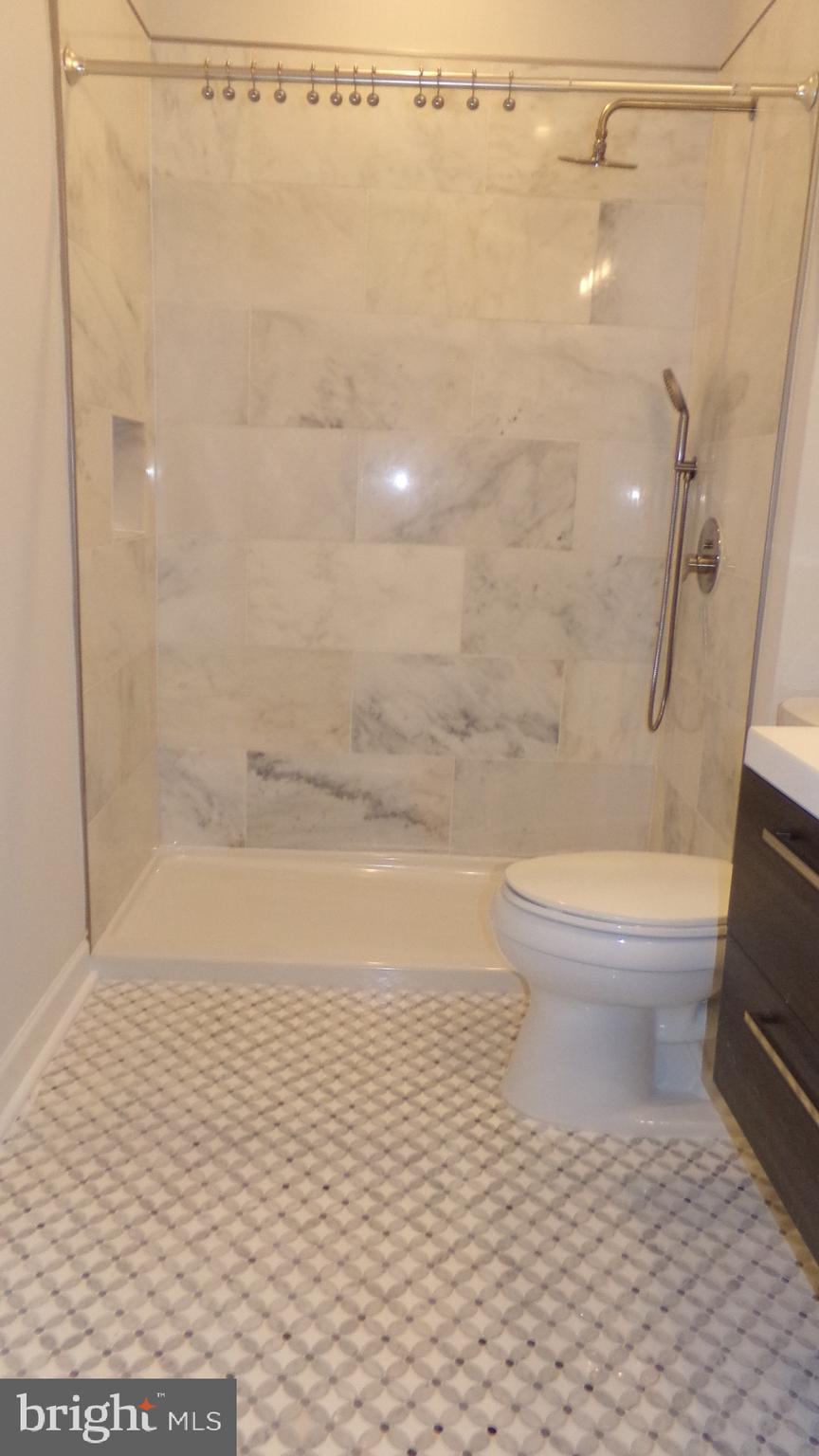 WINDY HILL - Residential Lease