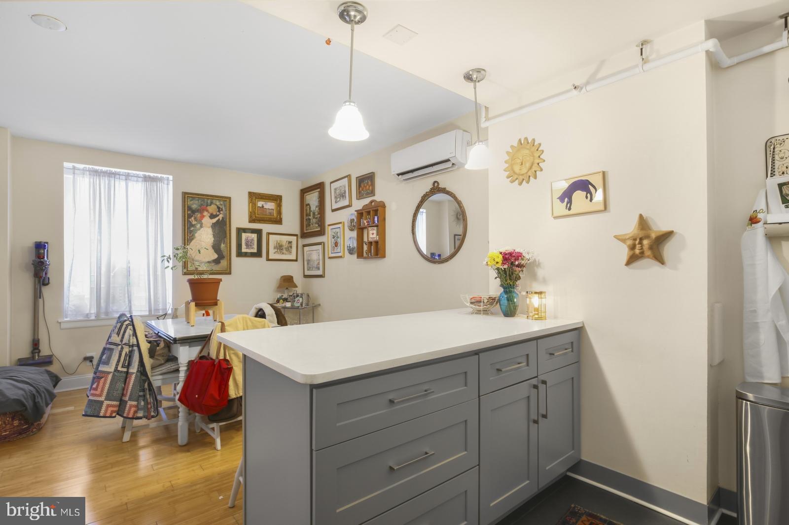OLD CITY - Residential Lease