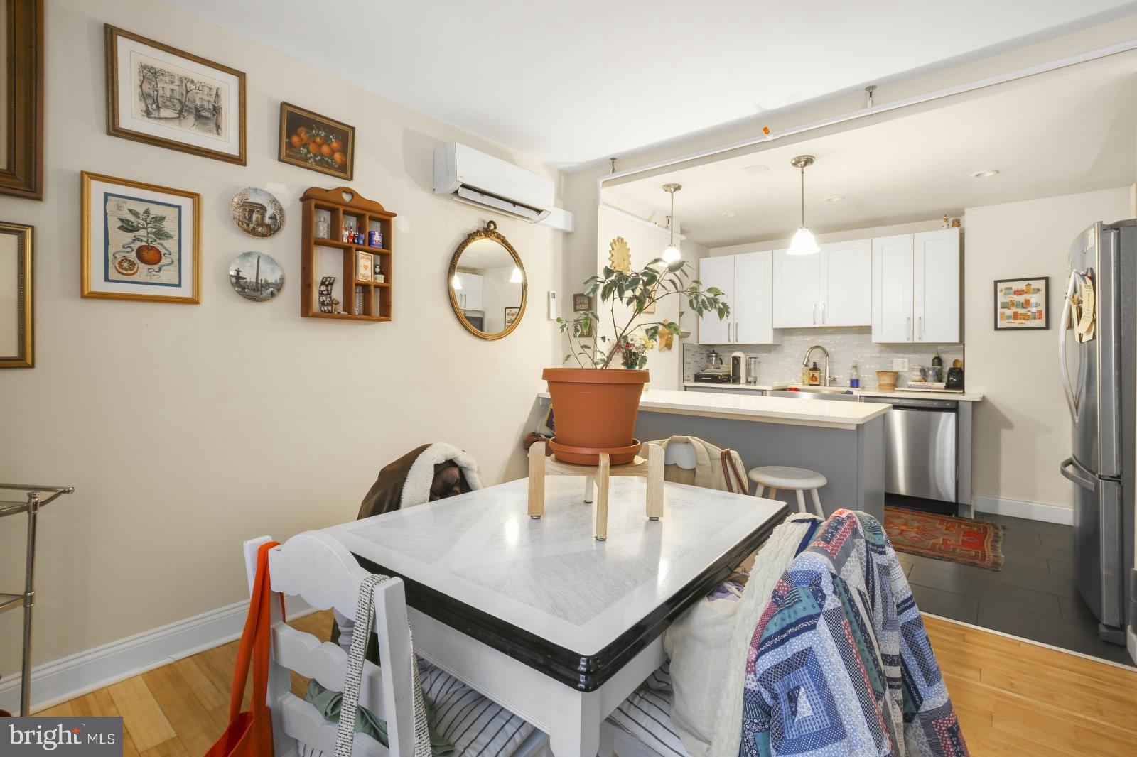 OLD CITY - Residential Lease
