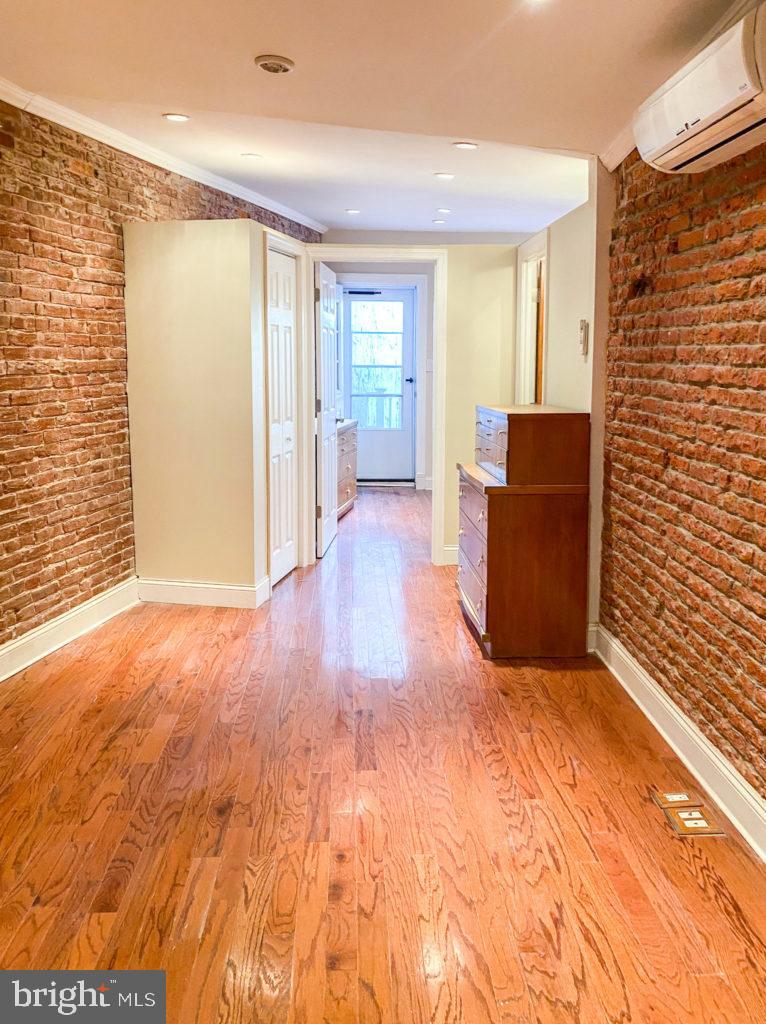 EAST PASSYUNK CROSSING - Residential Lease