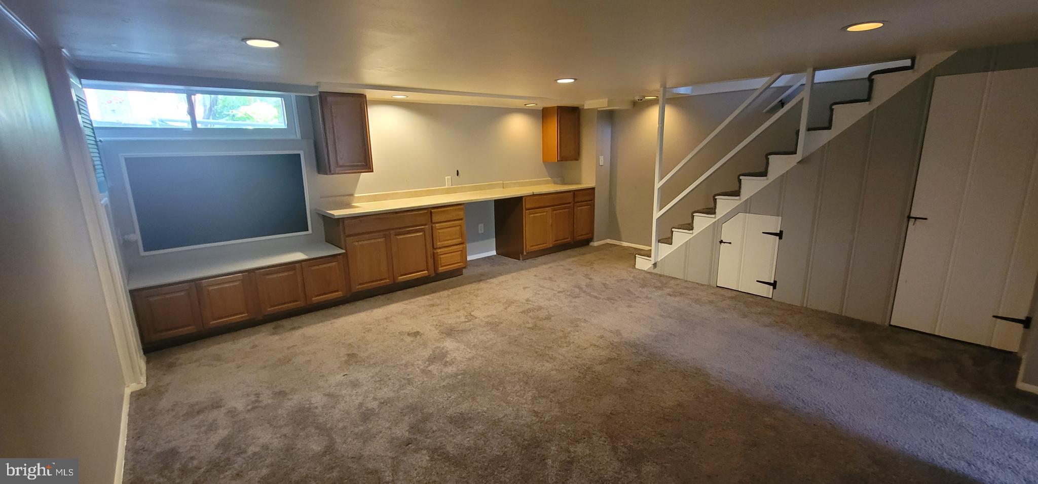 LOCH RAVEN VILLAGE - Residential Lease