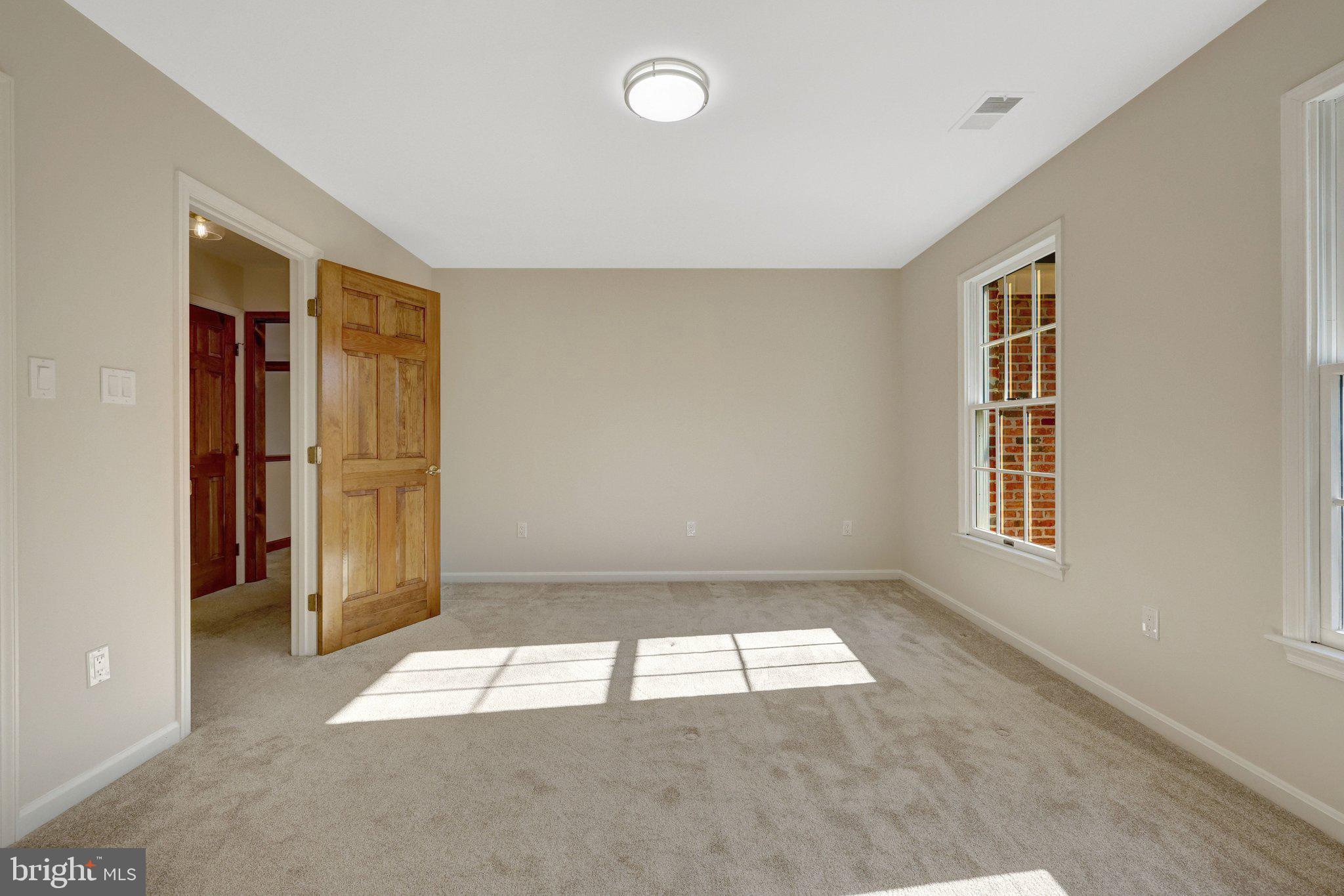 WAKEFIELD FOREST - Residential