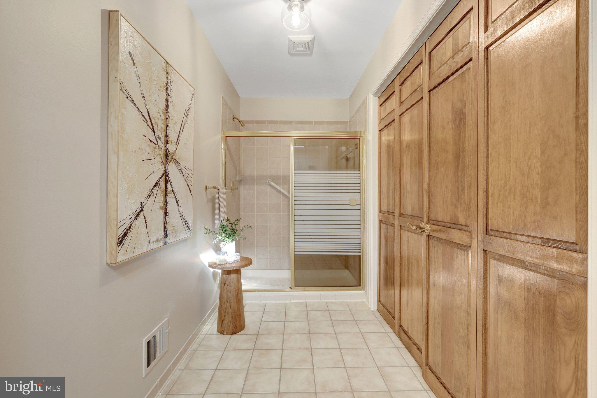 WAKEFIELD FOREST - Residential