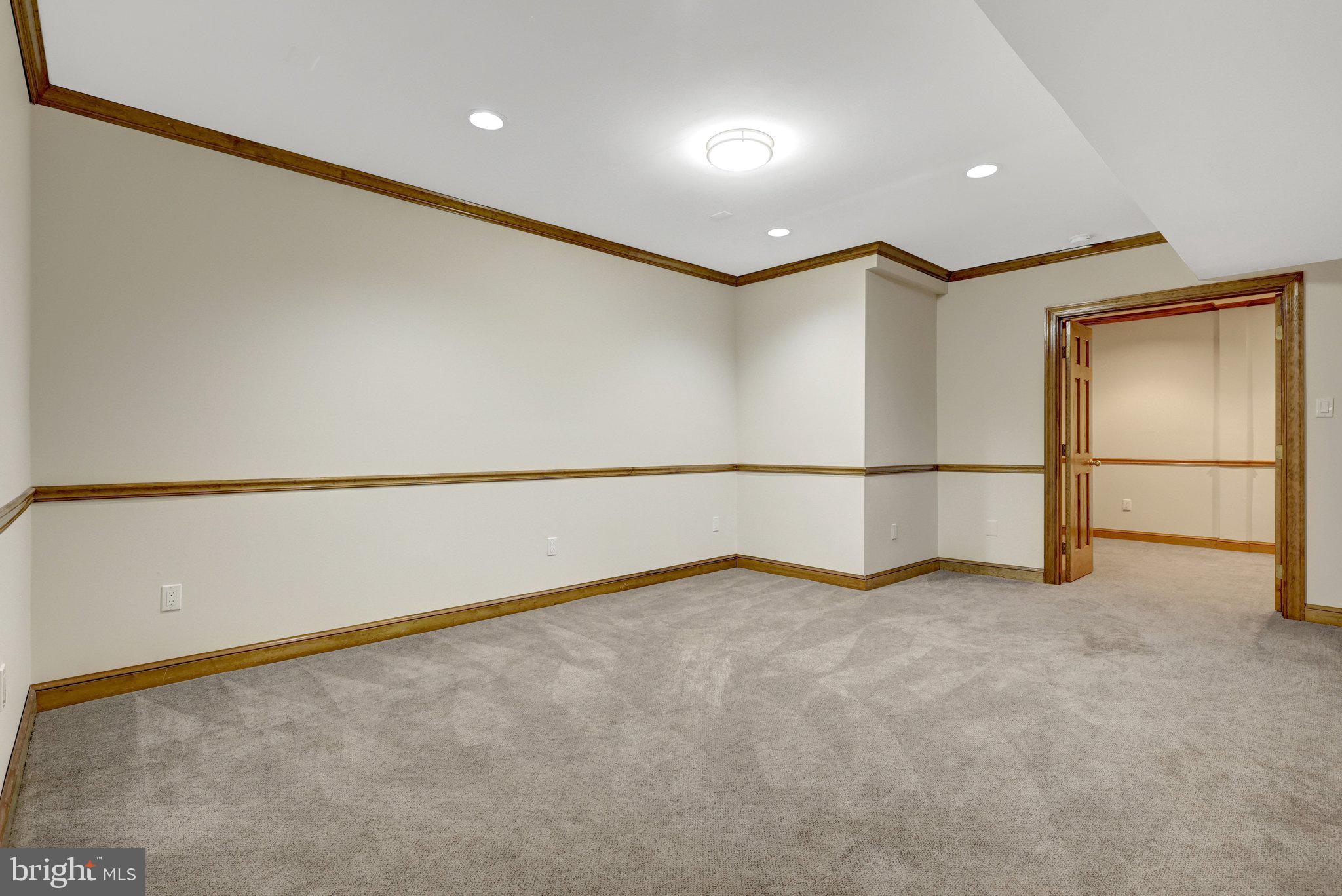 WAKEFIELD FOREST - Residential