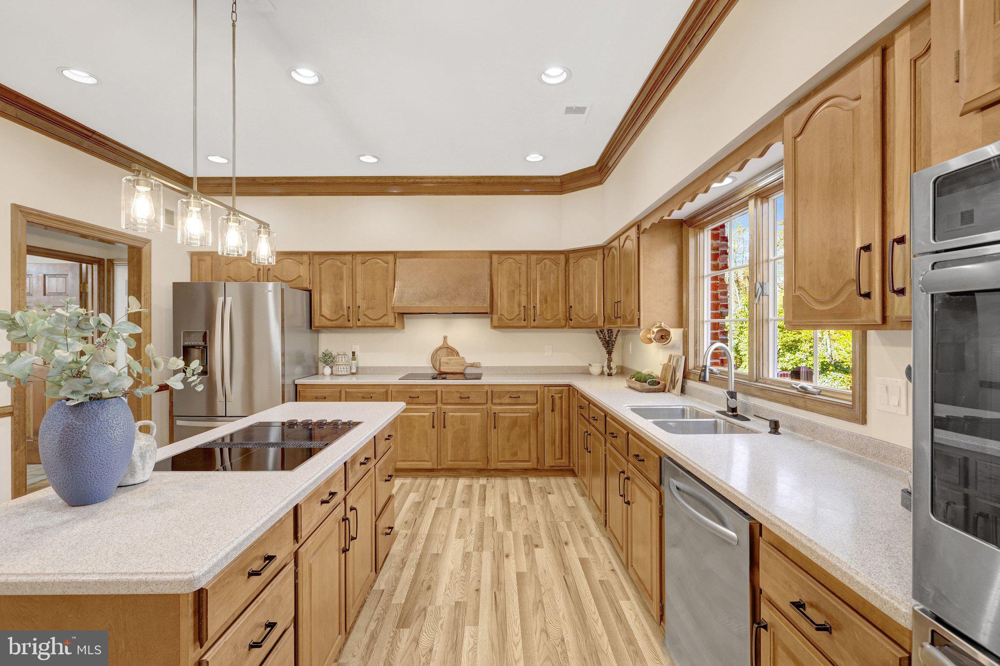 WAKEFIELD FOREST - Residential