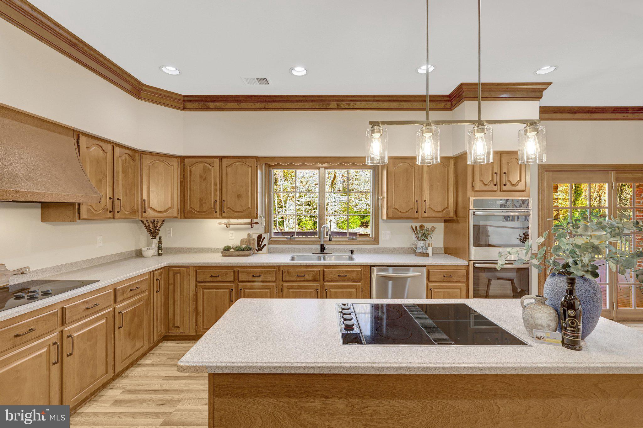 WAKEFIELD FOREST - Residential