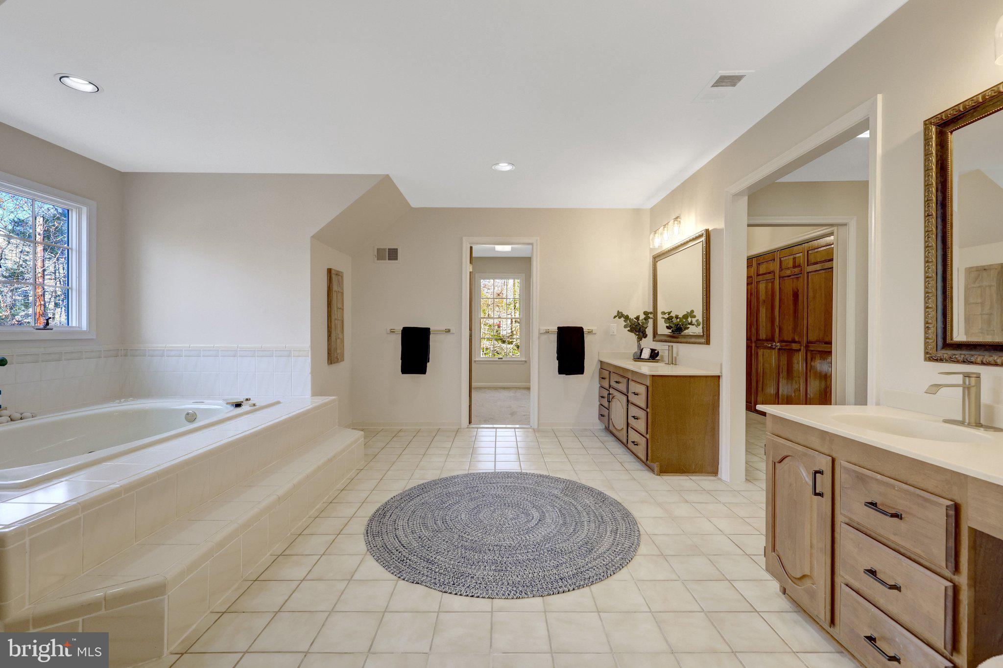 WAKEFIELD FOREST - Residential