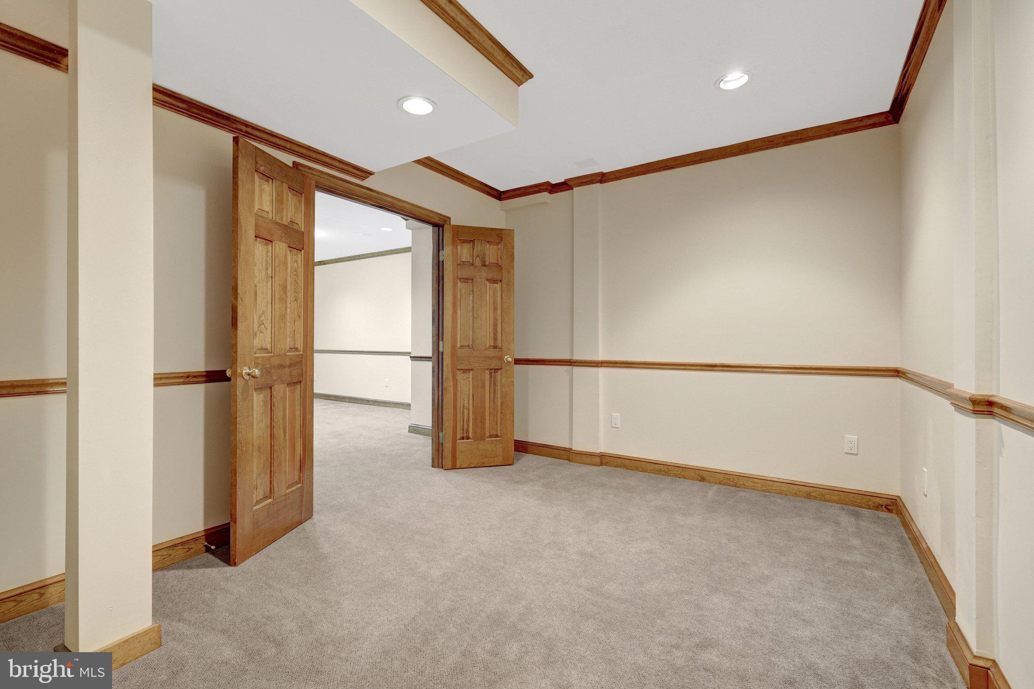 WAKEFIELD FOREST - Residential