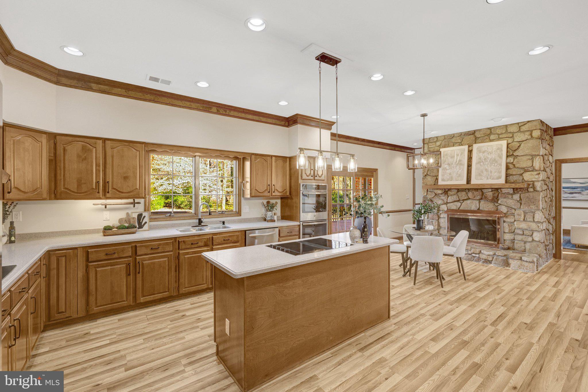 WAKEFIELD FOREST - Residential