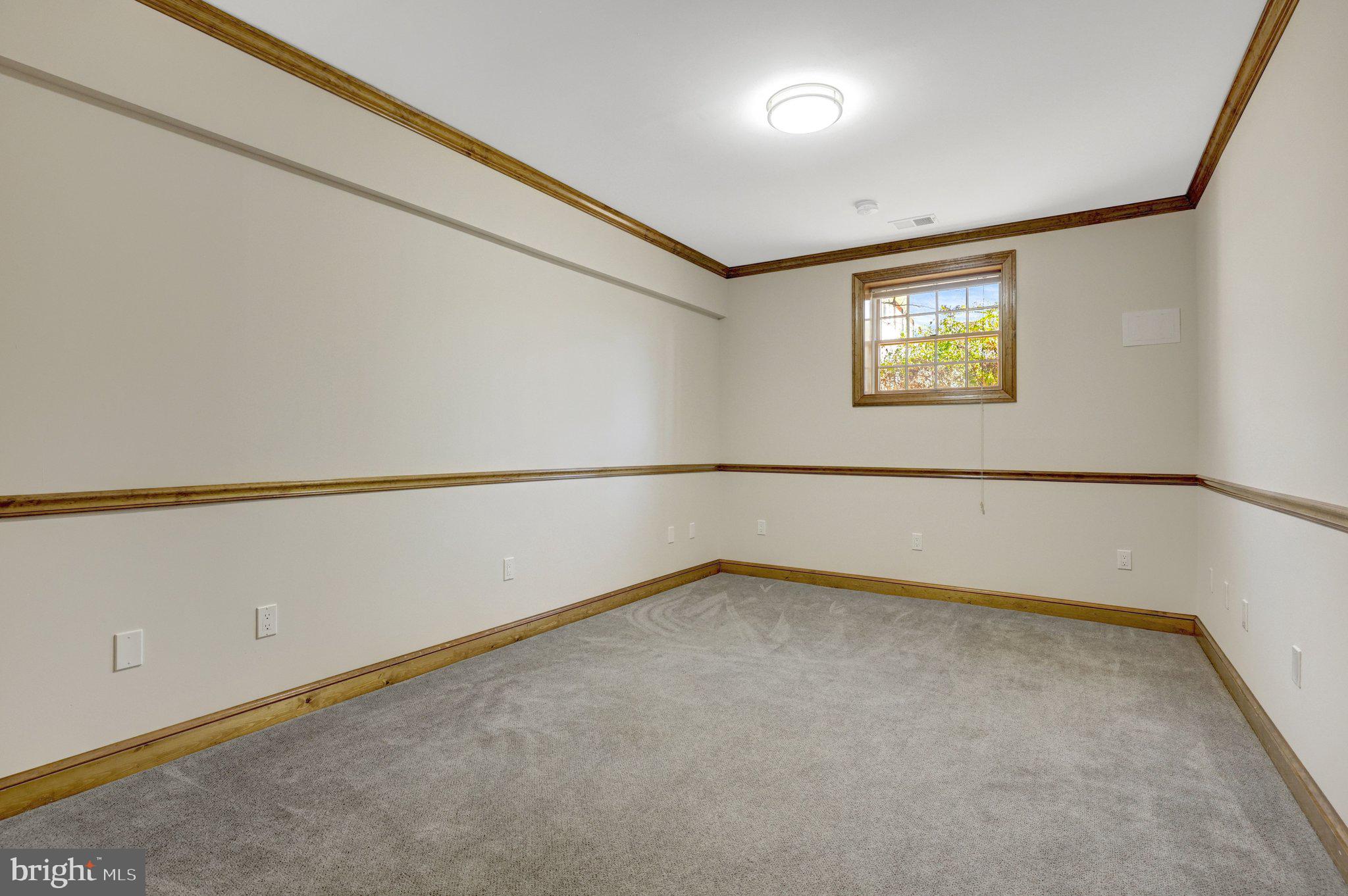 WAKEFIELD FOREST - Residential