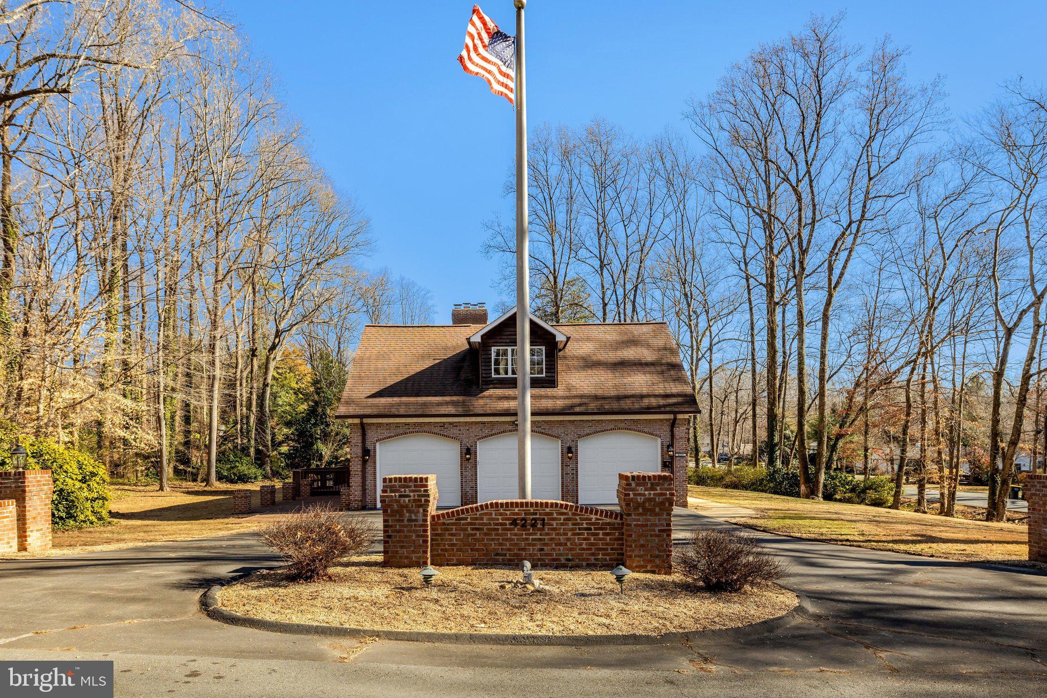 WAKEFIELD FOREST - Residential