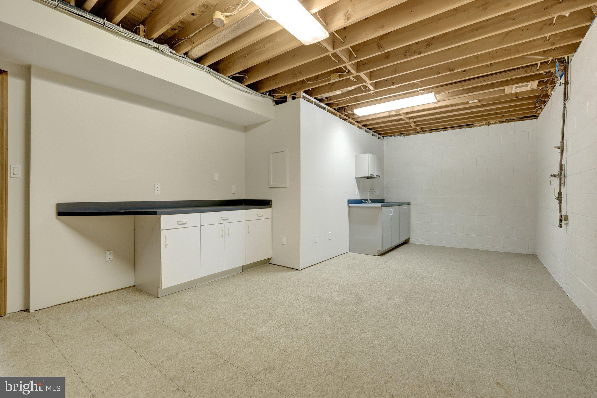 WAKEFIELD FOREST - Residential