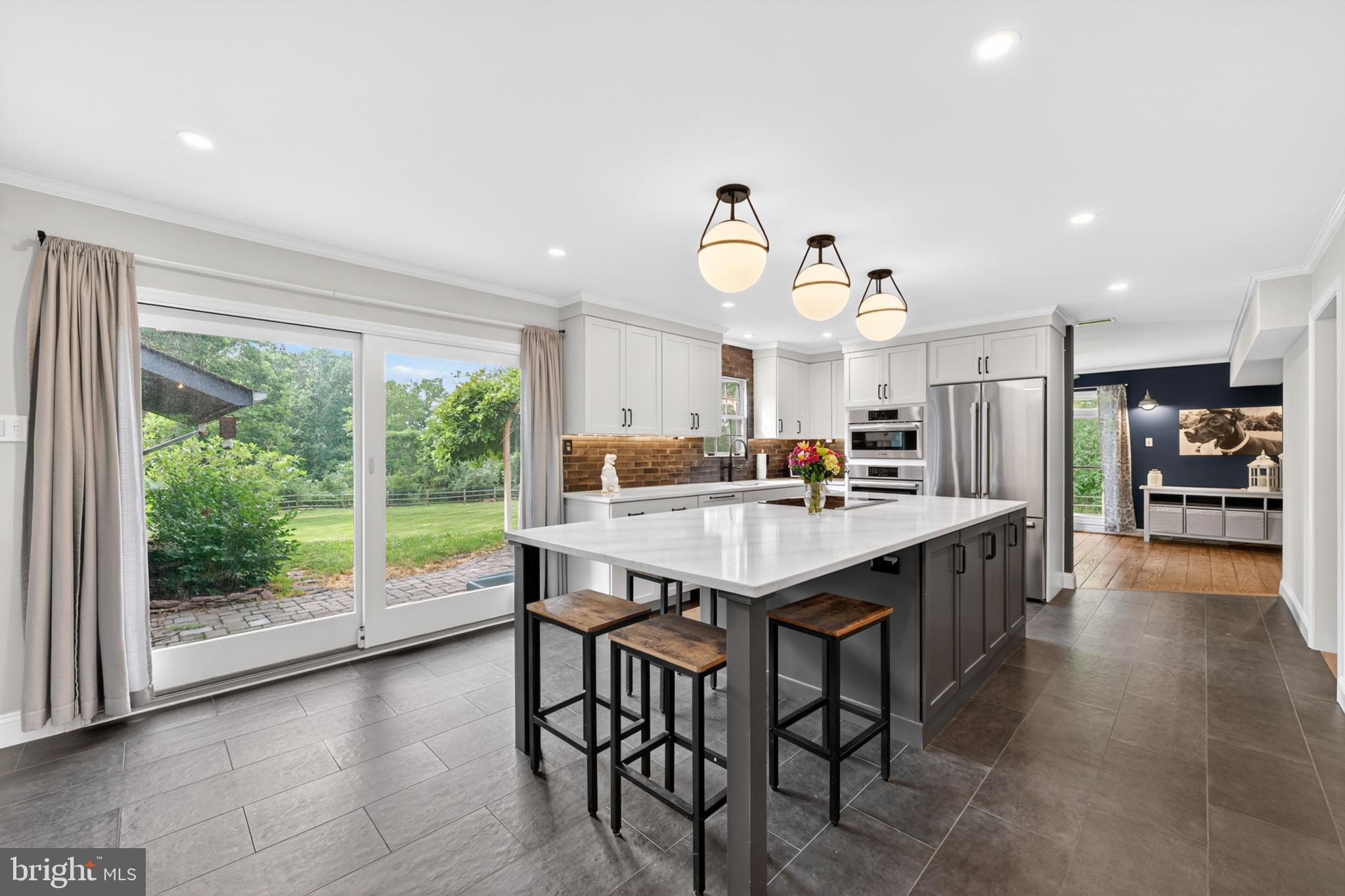 75 MOUNT AIRY ROAD