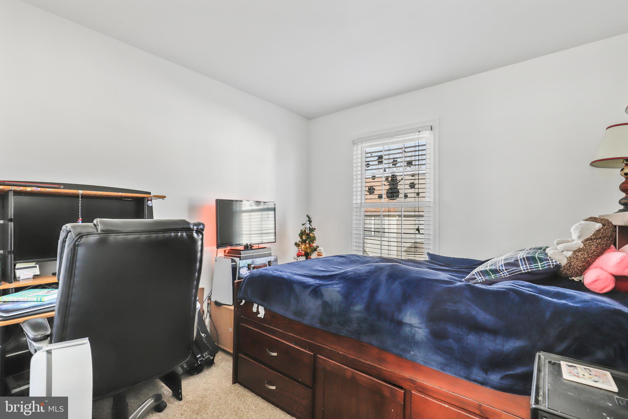 BRIDLEWOOD - Residential