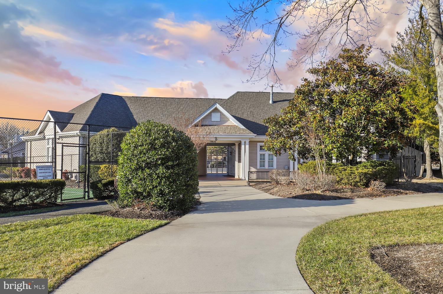 BRIDLEWOOD - Residential