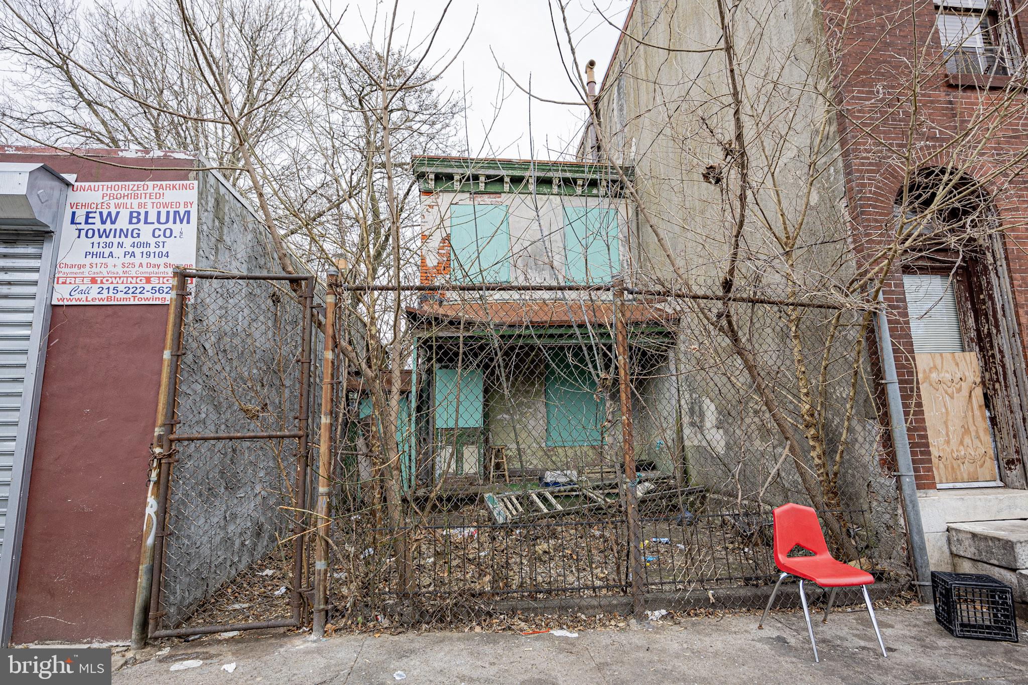 STRAWBERRY MANSION - Residential