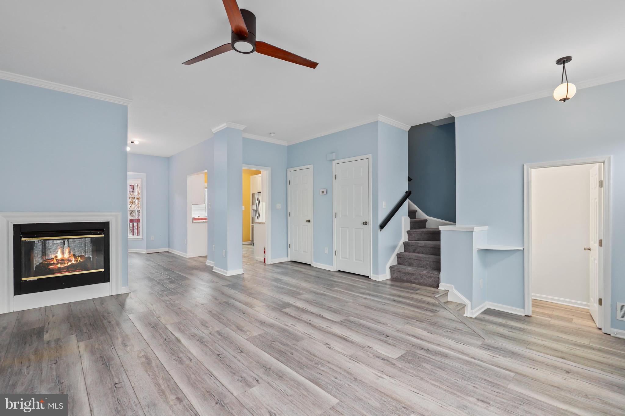 WAYSIDE VILLAGE - Residential