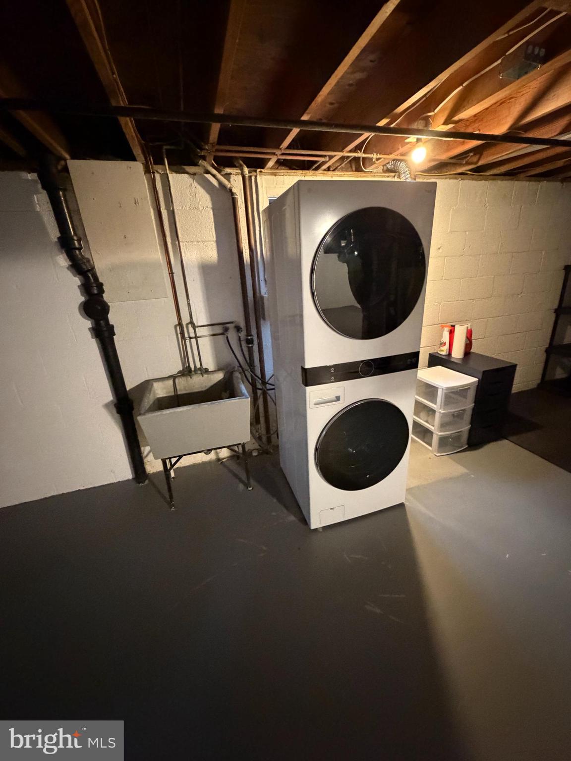 OLD FARM - Residential Lease