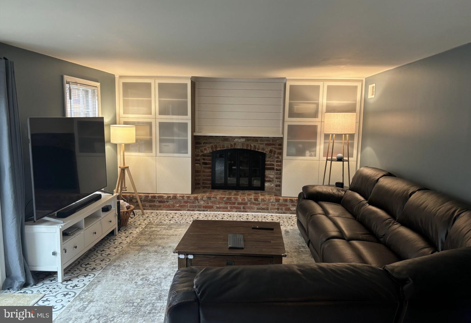 OLD FARM - Residential Lease