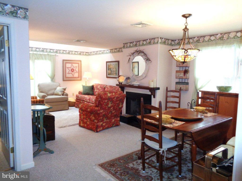 CHAMBERS CROSSING - Residential
