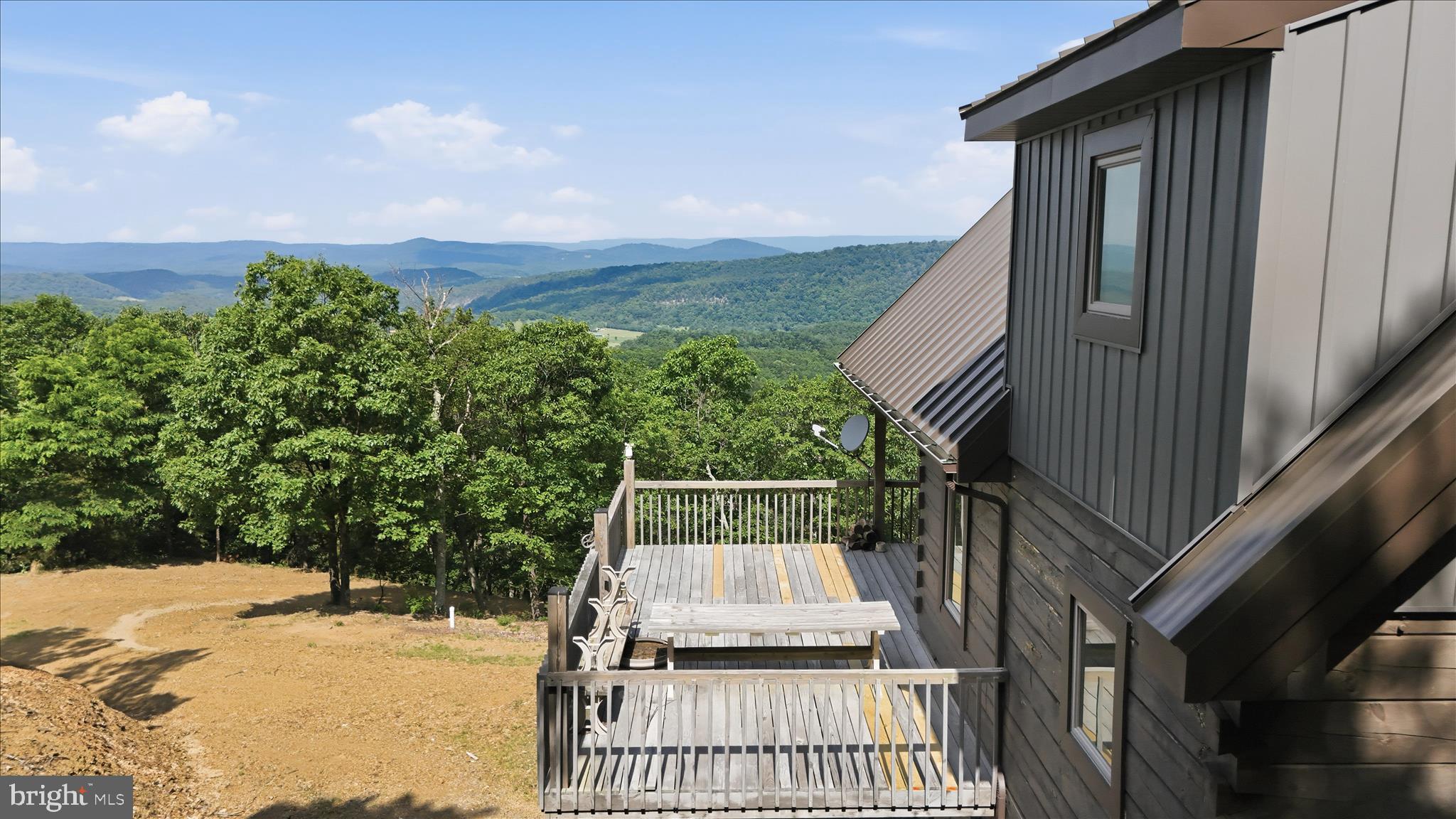 757 BROCKET DRIVE