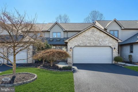 2552 FAIRWAY DRIVE 2552 YORK PA 17402