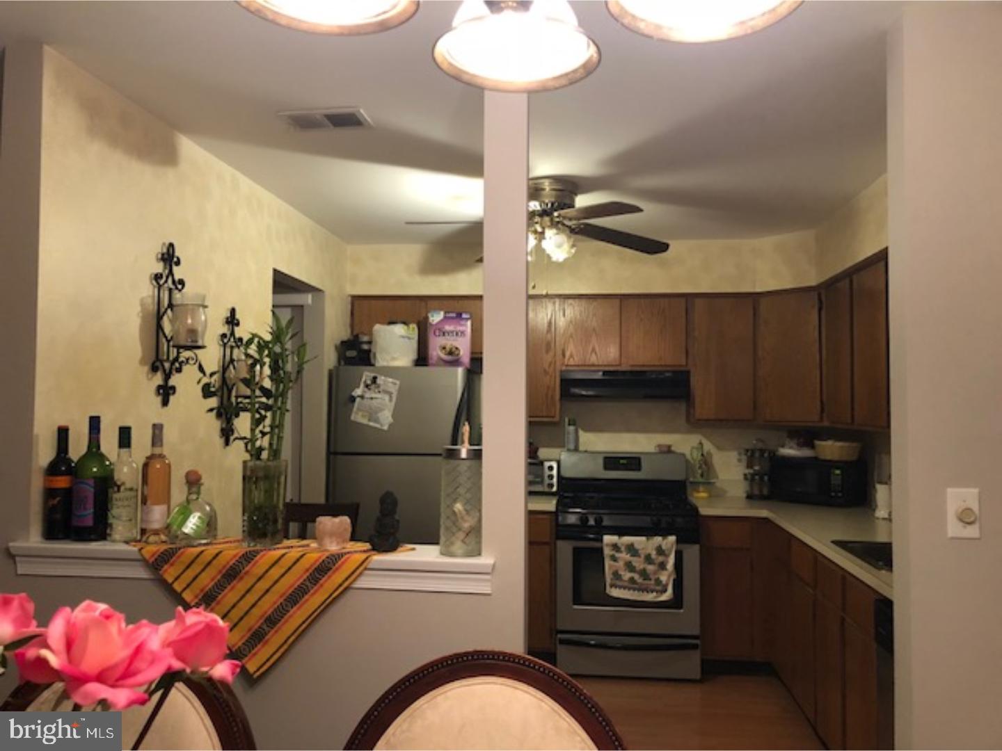 WYNDHAM PLACE - Residential Lease