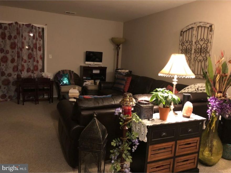 Updated condo in desirable Wyndham Place for rent. Get convenient access to major highways and the Hamilton train station, along with access to desired Robbinsville schools.