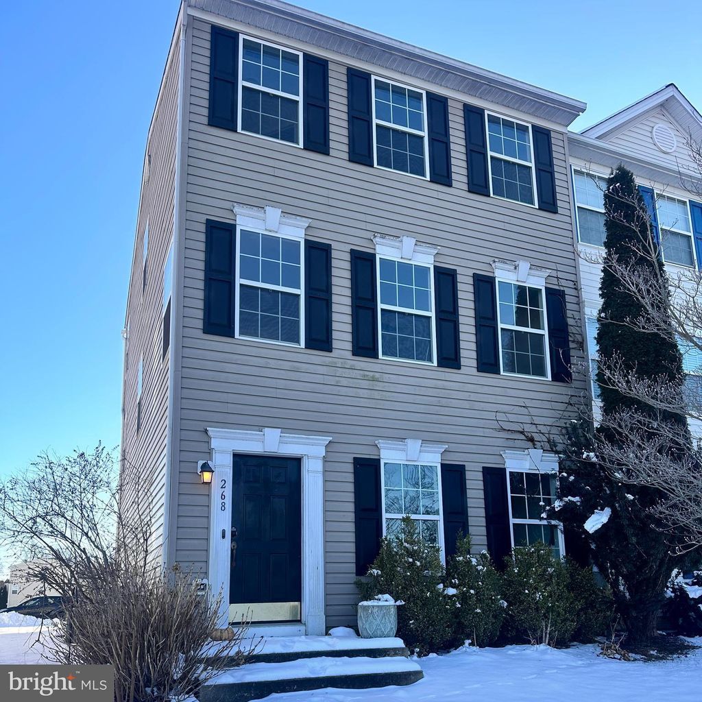 Photo of 268 Kentshire Dr, LANCASTER, PA 17603 (MLS # PALA2081972)