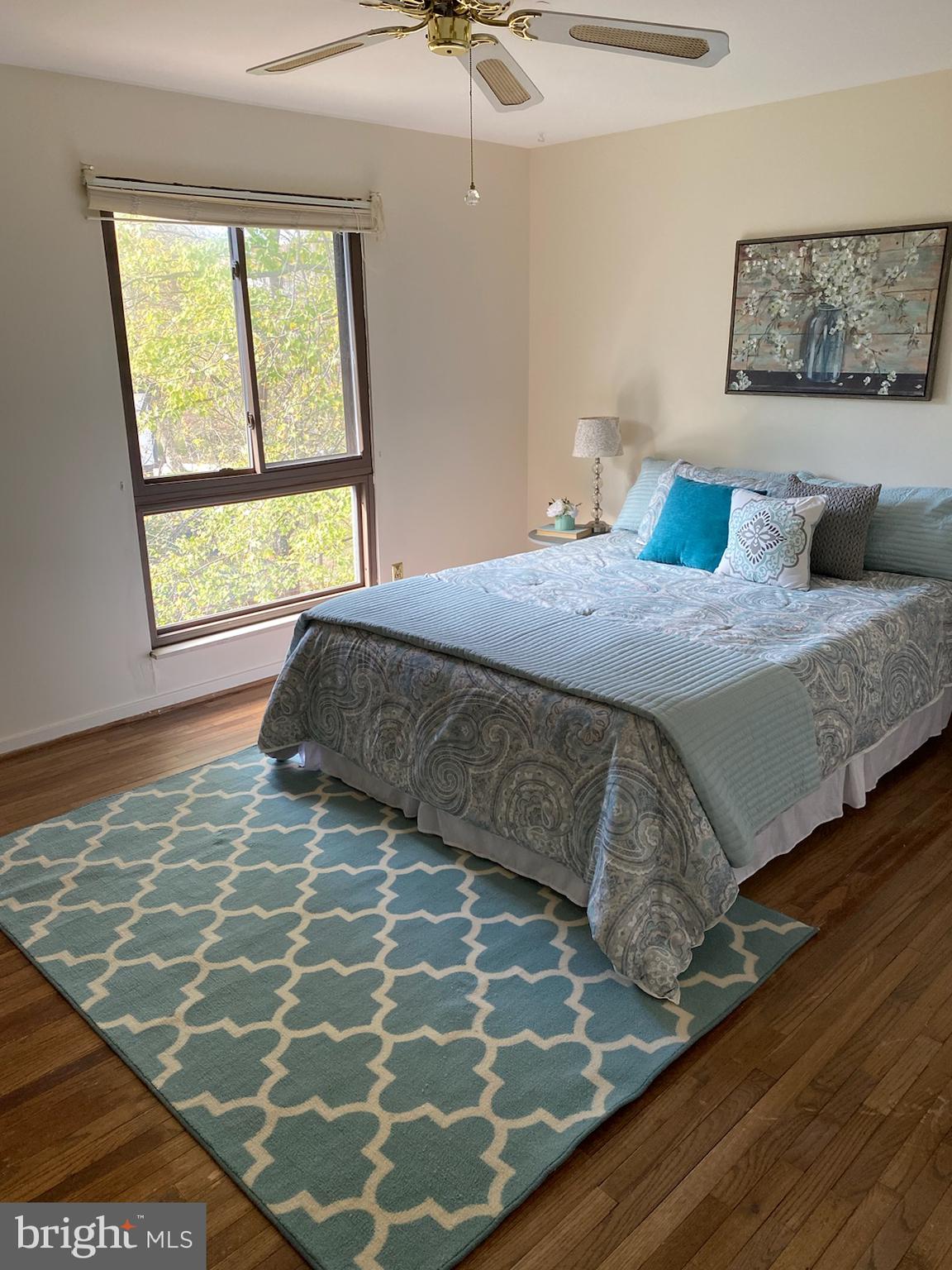 OAKLAND MILLS - Residential