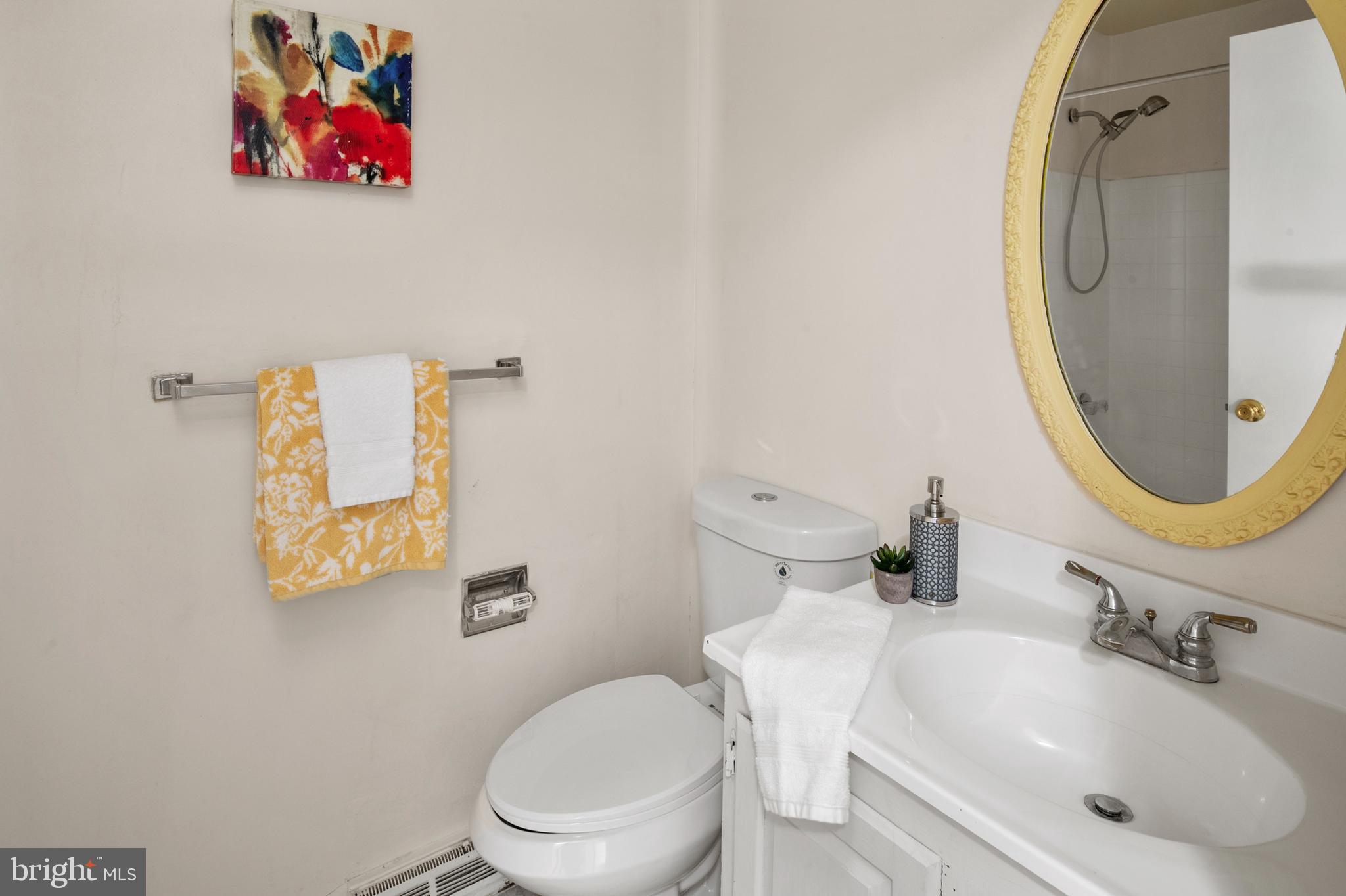 OAKLAND MILLS - Residential