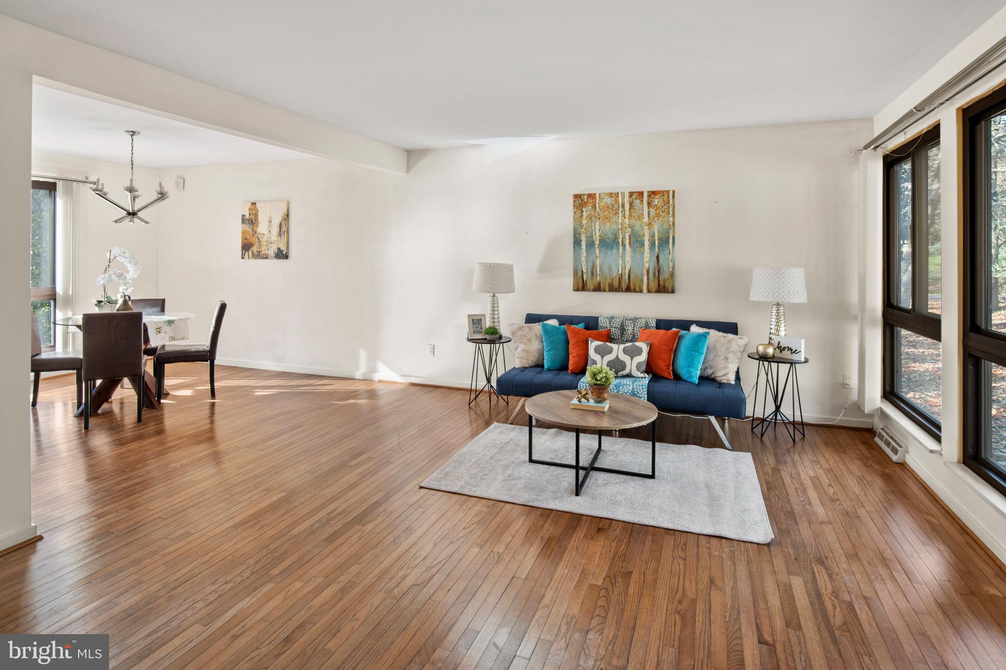 OAKLAND MILLS - Residential