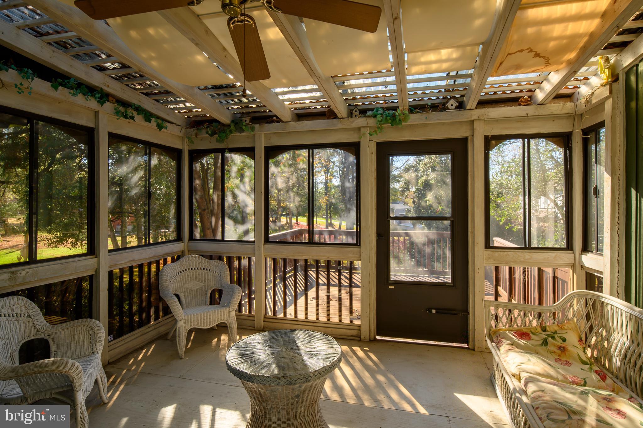 OAKLAND MILLS - Residential