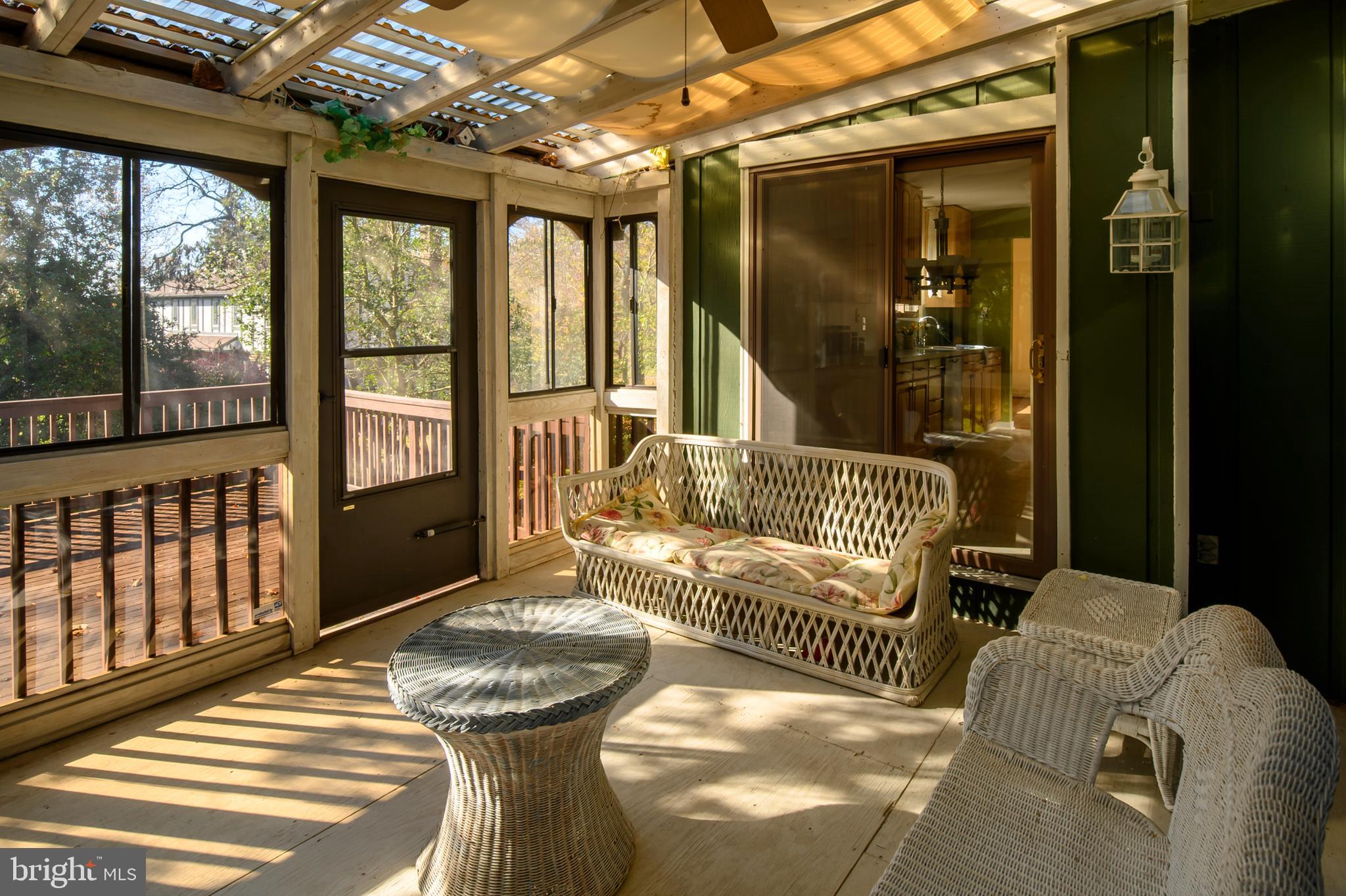 OAKLAND MILLS - Residential