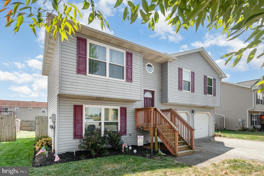 Photo of 245 Cypress Street, BAINBRIDGE, PA 17502 (MLS # PALA2057560)