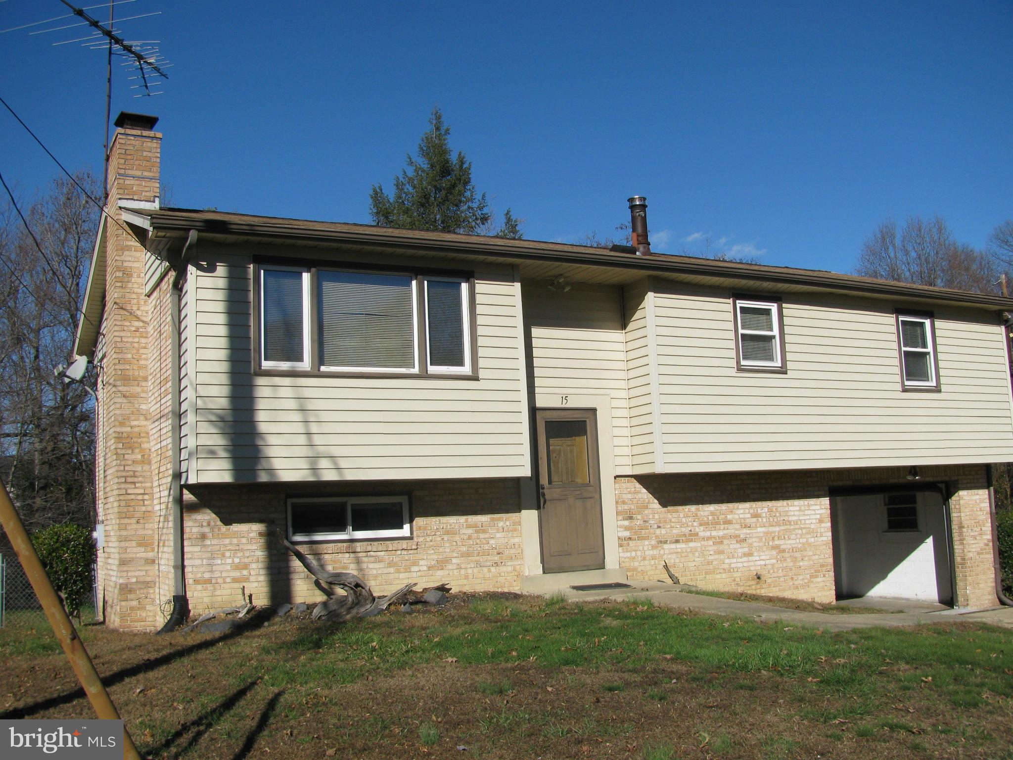 POTOMAC WOODS IND HEAD - Residential Lease