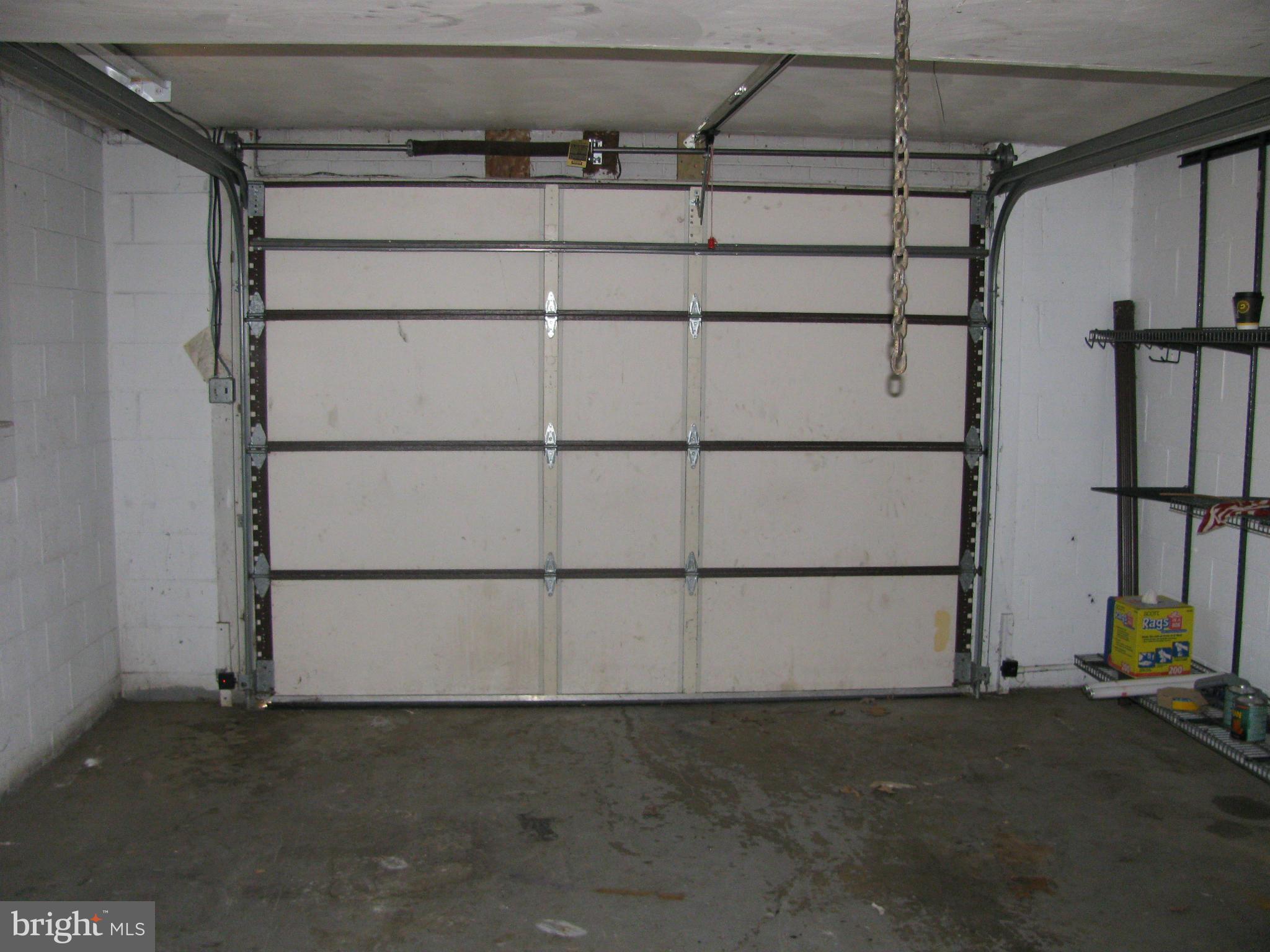 POTOMAC WOODS IND HEAD - Residential Lease